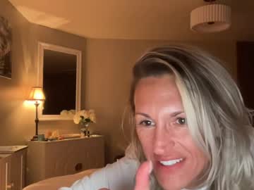 hotmommy cums